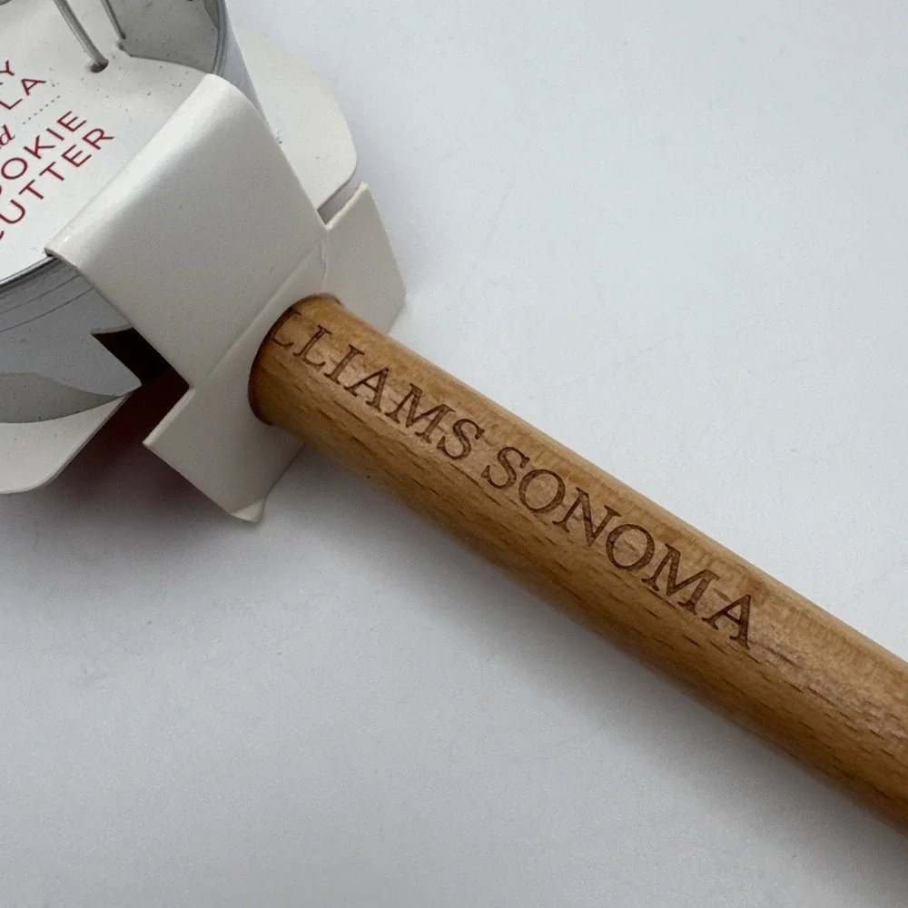Williams Sonoma Snowman Logo Spatula + Cookie Cutter‎ Christmas Gift Set Winter